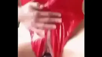 Amateur squirt on horse dildo