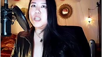 Dominatrix Mara Whipsers Asmr Phrases You Want To Hear