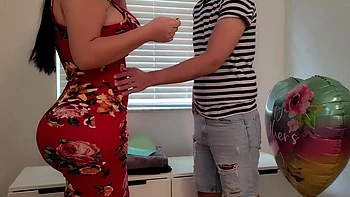 Lets Me Cum On Her Amazingly Huge Fat Ass With Crystal Lust