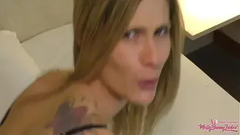 Userdreh mit Dennis - Vorher habe ich ihn noch nie gesehen! So muss sich eine Prostituierte fühlen. Das war geil! Fremder Schwanz in meiner Pussy!