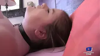 Charlène jeune accro à l'anal veut la bite du patron