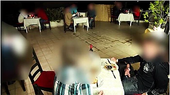 Public Extreme! 3-er In The Restaurant! Alexandra Wett