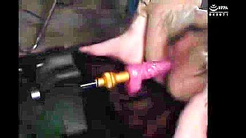 Beautiful women are tied up and penetrated by machine vibrators, causing them to go crazy.