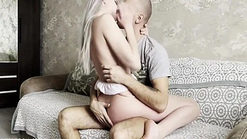 Step-sis Gives Stepbro A Surprise Morning Blow Job And Rides His Big Dick