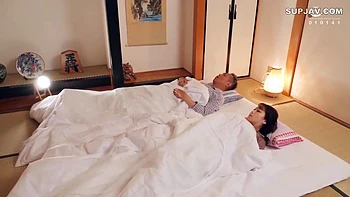 Japanese Stepmom & Stepson Yuu Kawakami - Yu Kawakami