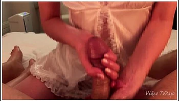 Soft And Loving Hand Job With Lotion (long Version)