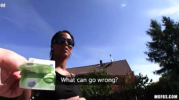 Isa Bella - The Pretty For A Photo Casting