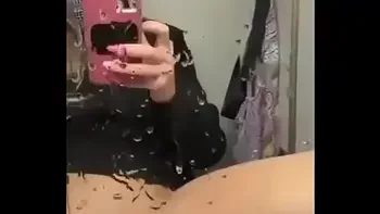 Squirting in a plane