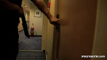 Donna Bell Gives Two Swat Team Members a Blowjob before Her MMF DP - Private Porn Sex Videos