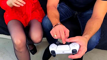 Alice no longer needs to ask... - Jacquie et Michel TV