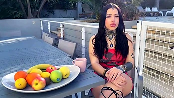 Lylou was only waiting to meet Tiny ... - Jacquie et Michel TV