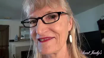 AuntJudys - 69yo Texas Amateur GILF Diane is your personal secretary