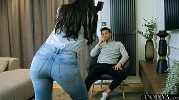 Photographer rides models huge cock