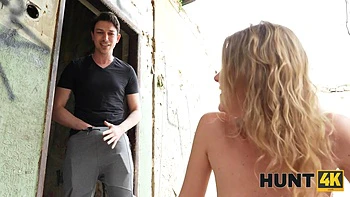 No Panties In The Ruins - Vip4k