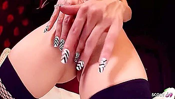 Japanese Teen 18+ Model Give Facesitting To Old Client At Uncensored Jav Porn And Let Him Lick