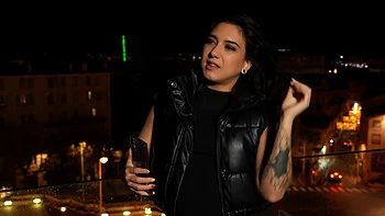 Myriam takes care of one of the doctor's mistresses - Jacquie et Michel TV