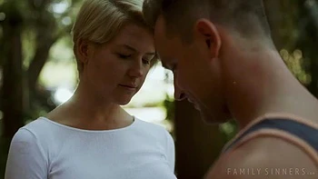 Family Dinner Mercer: Blowjob, Doggy  Cowgirl Porn