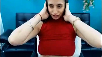 Latina: Big Tits, Babe  Fansly Porn