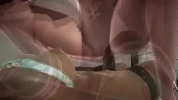 Redheaded Little Mermaid Ariel gets creampied by Jasmine - Disney Porn