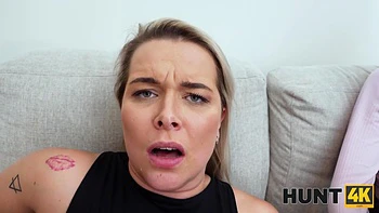 Off The Rails - Vip4k