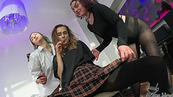 Babes with big boobs sam enjoy a hot threesome sex