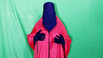 Beautiful Stepmother Spends The Night With Her Stepson And Has Sex With Him