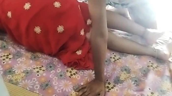 Ex Bhabi Ke Sath Masti Red Colour