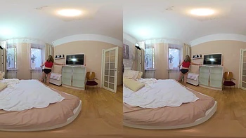 Pregnant Lina Home Alone 3