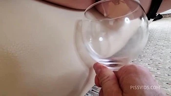 [Wet] Bdsm, Fisting & Piss, Anal Training Leila Botwin, Betty