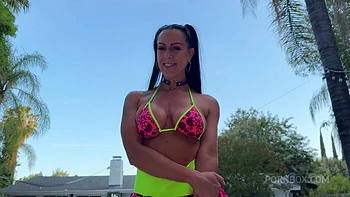 My Pov With Brunette Milf Texas Patti