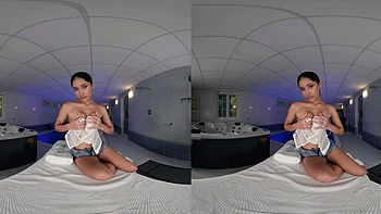 Oiled Massage from Carolina Guerrero