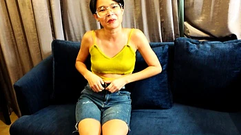 Skinny Thai girl with glasses loves sex