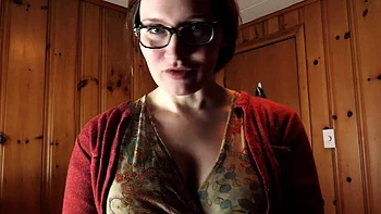 Bettie Bondage – Pose for Bettie