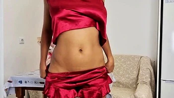 Big-Ass Latina Amateur Rides to a Solo Orgasm