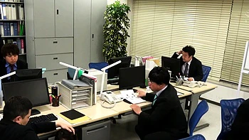 Japanese MILF Is The Office Slut