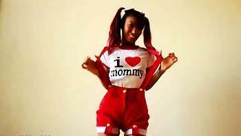 Hot amateur teen in a private show masturbating with a dildo