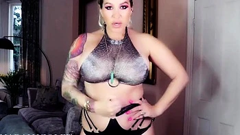 Madam Violet - Cock Salute - Instructions