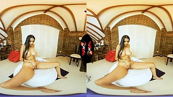 The amazing goddess of Latinas, Valeria Rey: Blowjob, Cowgirl  Pov VR Porn