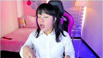 Lila Jordan Disappears A Dildo, Vore, Giantess