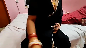 Honey Moon In Bhabhi Shared Her Secret While Smoking