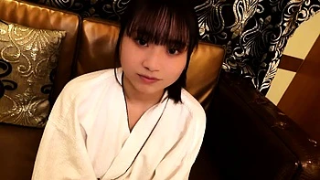 Amateur close up ass toying