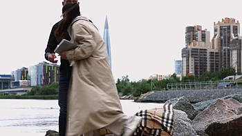 Brunette Pussy Temptations - Bloom Lambie