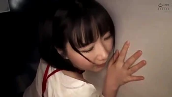 07324,A bitch is fully exposed during sex!