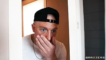 Fake-boobed brunette Kira Noir nicely impaled by massive wiener