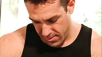 Blonde babe with round ass Amber Michaels likes intensive anal