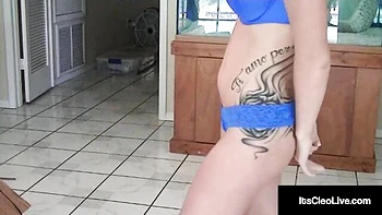 Erotic chick - its cleo sex - Its Cleo Live