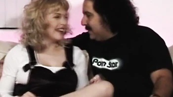 Erotic slag's anal dirt