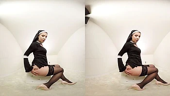 Watch ingenious Teressa Bizarre's movie