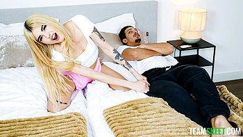 Graceful Luna Bbunny's blowjob sex