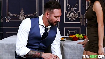 Watch blooming Amber Summer's scene